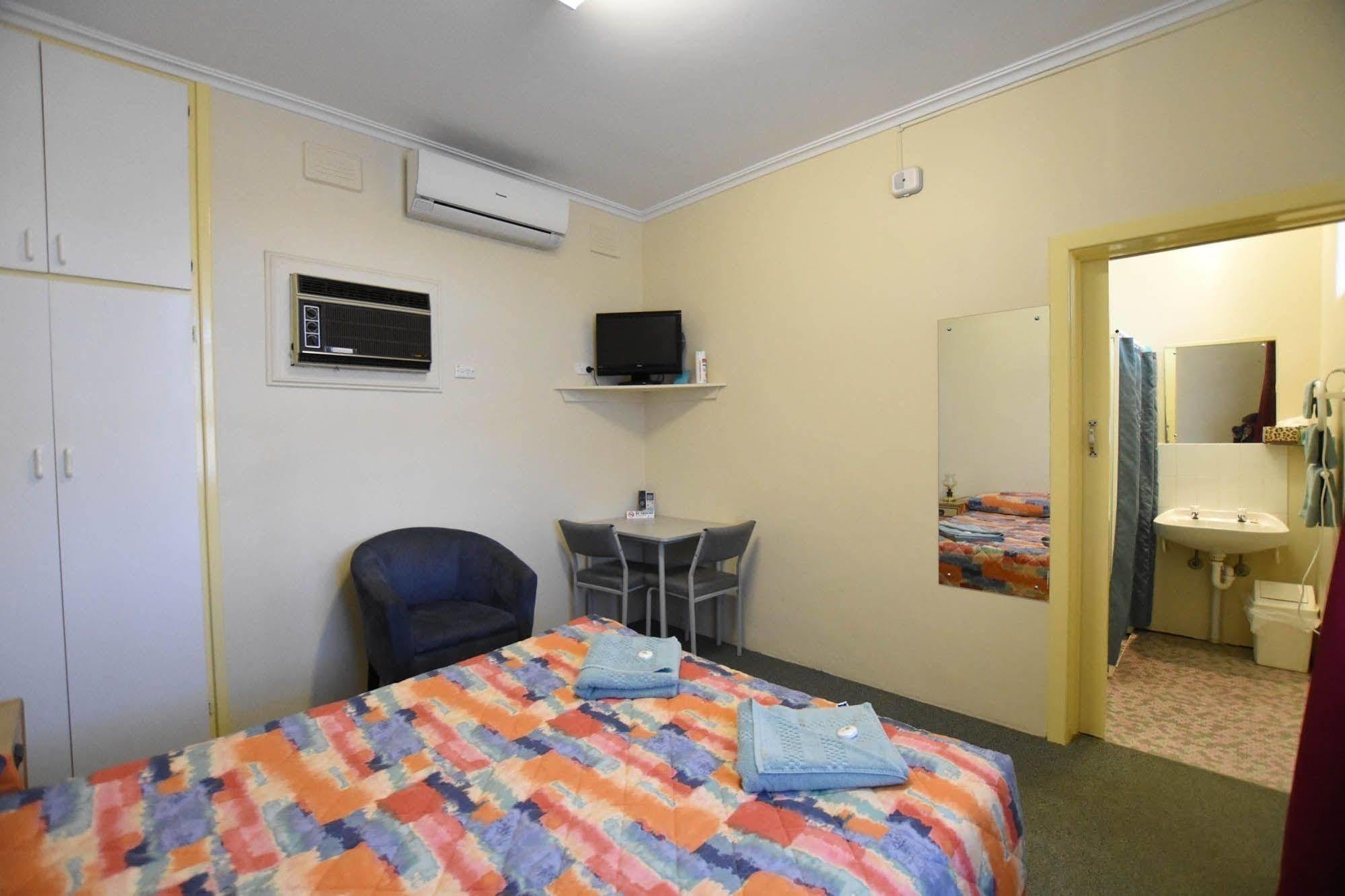 Murray Bridge Motor Inn Exterior photo